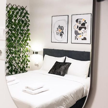 Stylish Apartment เทสซาโลนิกิ ภายนอก รูปภาพ