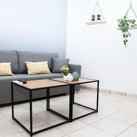 Stylish Apartment เทสซาโลนิกิ ภายนอก รูปภาพ