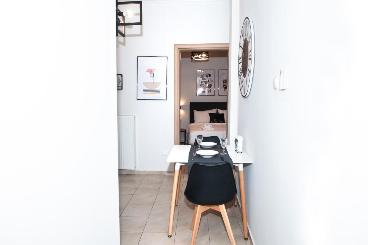 Stylish Apartment เทสซาโลนิกิ ภายนอก รูปภาพ