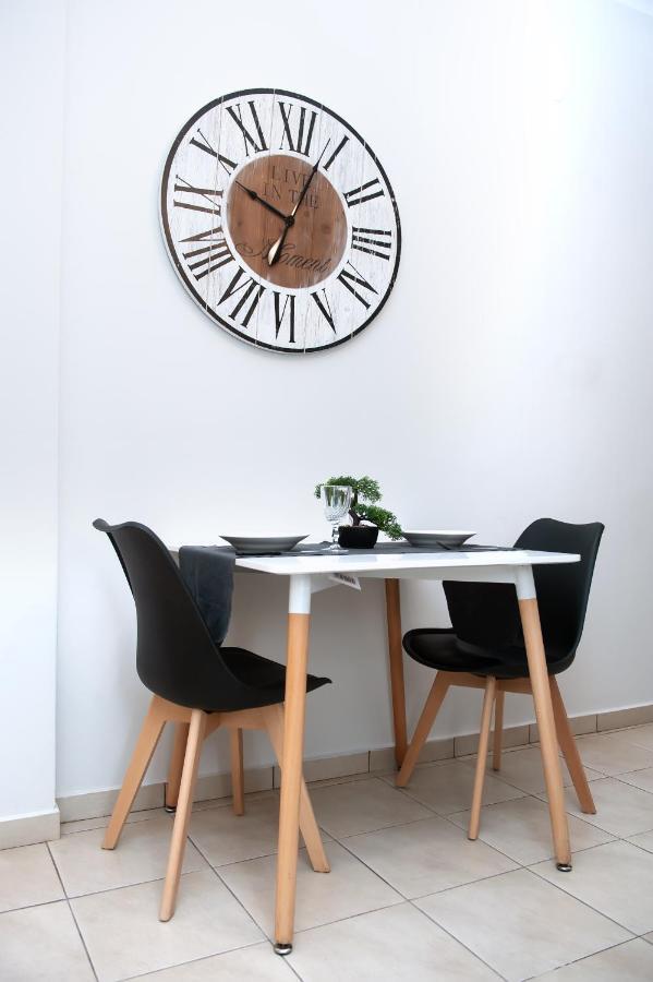 Stylish Apartment เทสซาโลนิกิ ภายนอก รูปภาพ