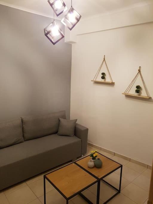 Stylish Apartment เทสซาโลนิกิ ภายนอก รูปภาพ
