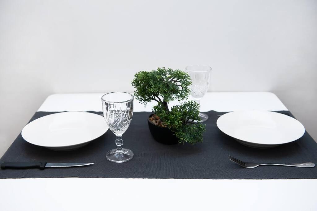 Stylish Apartment เทสซาโลนิกิ ภายนอก รูปภาพ